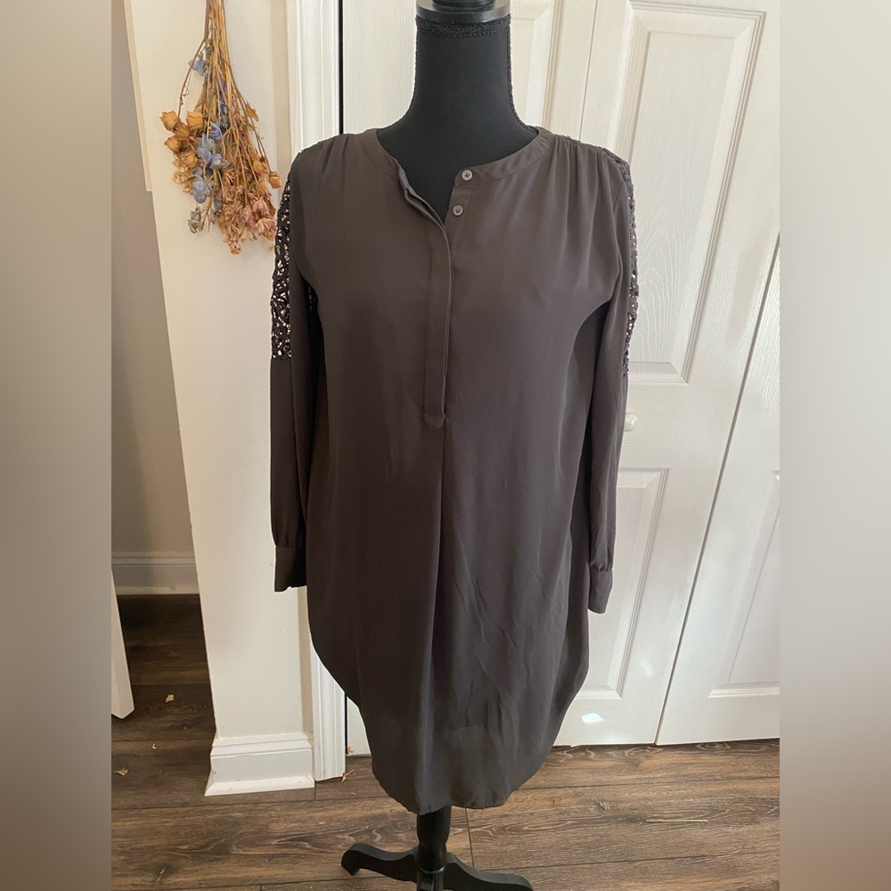 Grey LOFT tunic with sleeve detail